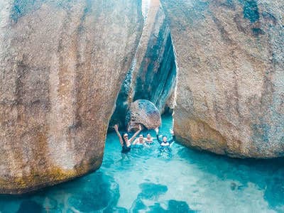 Paket Wisata Belitung 4D3N