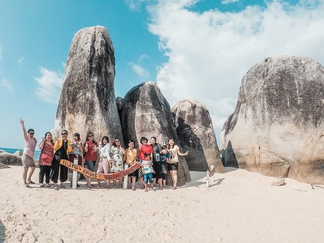 Paket Tour Belitung 2d1n